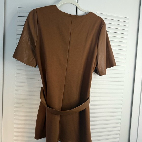 Marc New York Tan Leather top - Picture 4 of 4